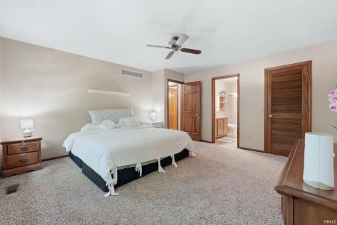 6510 Oak Forest Trail Fort Wayne IN 46835