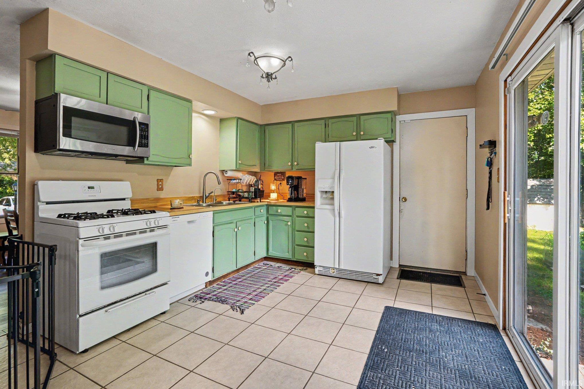 22020 Hanover Drive Bristol IN 46507