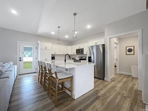 4300 Chaska Drive Evansville IN 47725