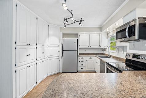 202 Blueberry Lane West Lafayette IN 47906