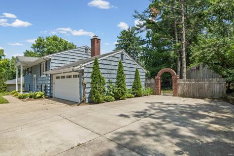202 Blueberry Lane West Lafayette IN 47906