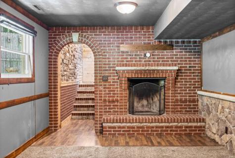 202 Blueberry Lane West Lafayette IN 47906