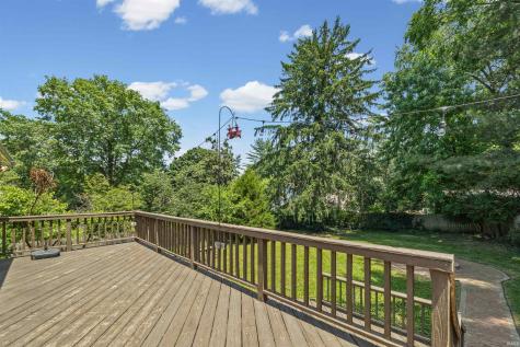 202 Blueberry Lane West Lafayette IN 47906