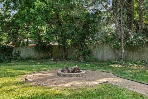 202 Blueberry Lane West Lafayette IN 47906