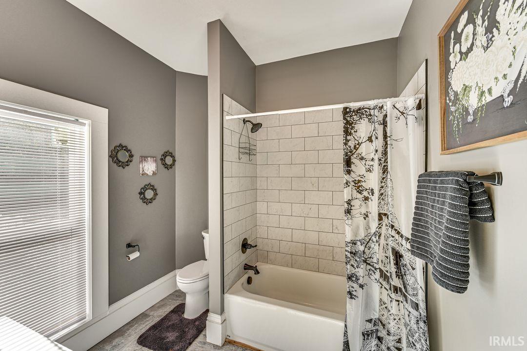 641 E Dragoon Trail Mishawaka IN 46545