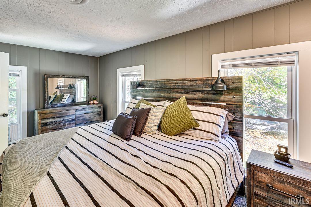 641 E Dragoon Trail Mishawaka IN 46545