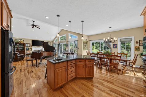 30460 Copperfield Cove Granger IN 46530