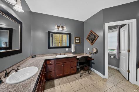 30460 Copperfield Cove Granger IN 46530