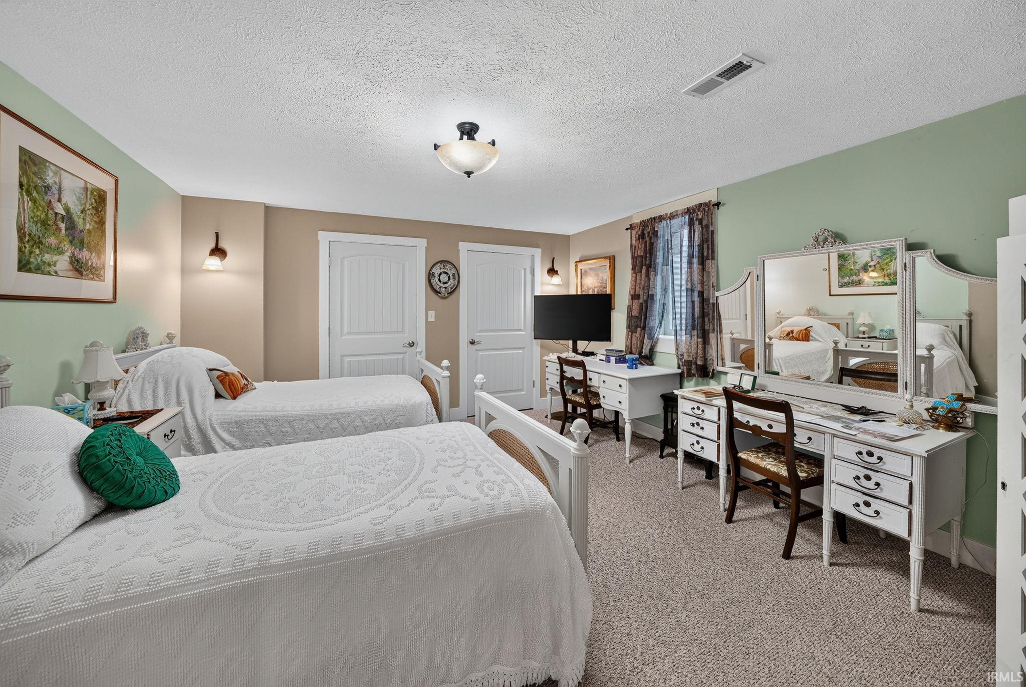 30460 Copperfield Cove Granger IN 46530