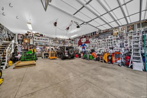 30460 Copperfield Cove Granger IN 46530