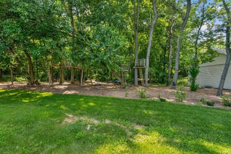30460 Copperfield Cove Granger IN 46530