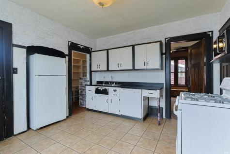 1232 E Lincoln Way South Bend IN 46601