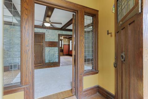 1232 E Lincoln Way South Bend IN 46601