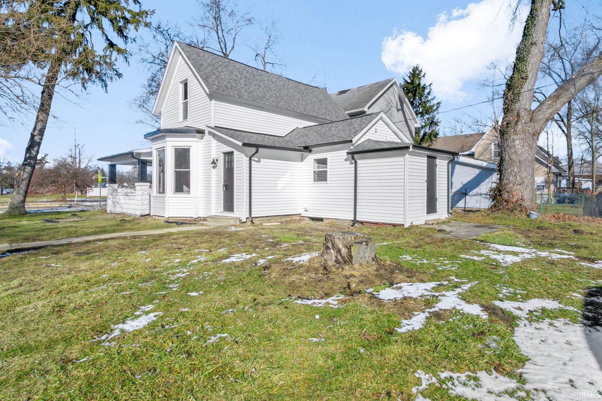 903 Mcpherson Street Elkhart IN 46514