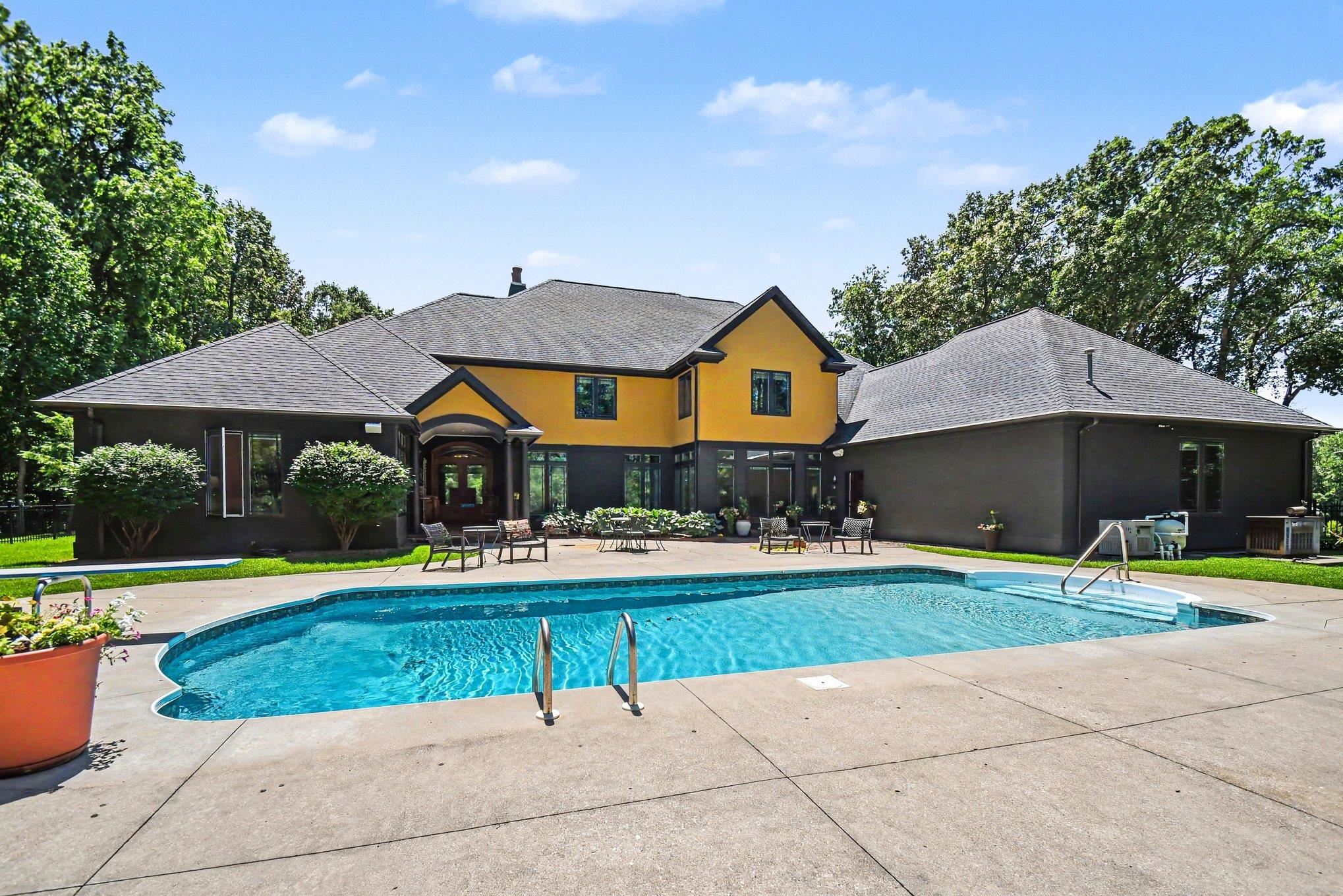 20380 County Road 14 Bristol IN 46507