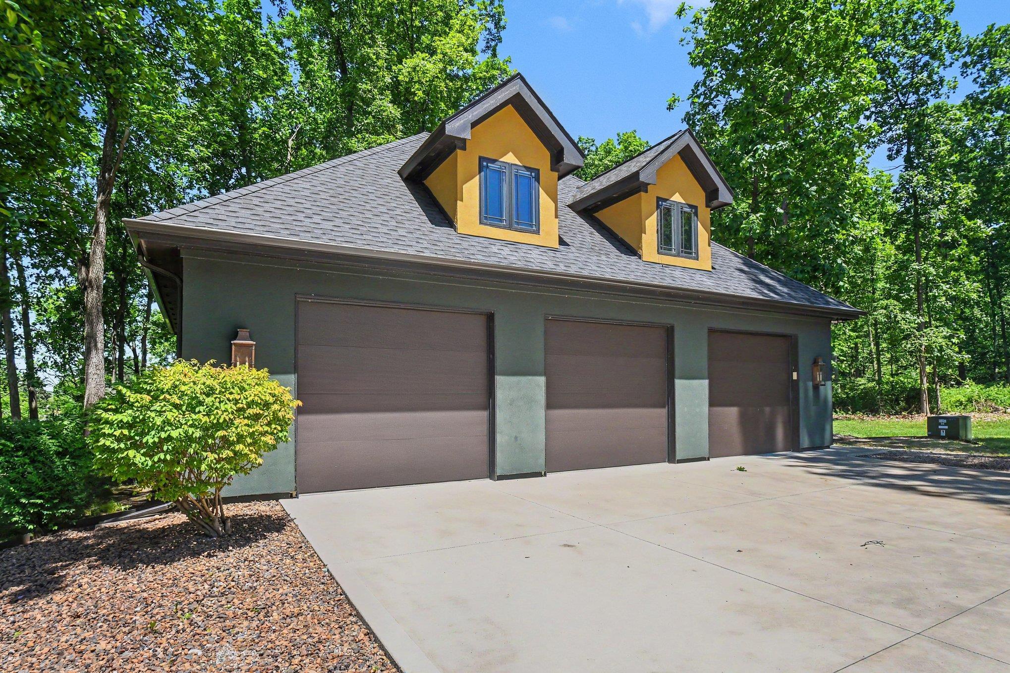 20380 County Road 14 Bristol IN 46507