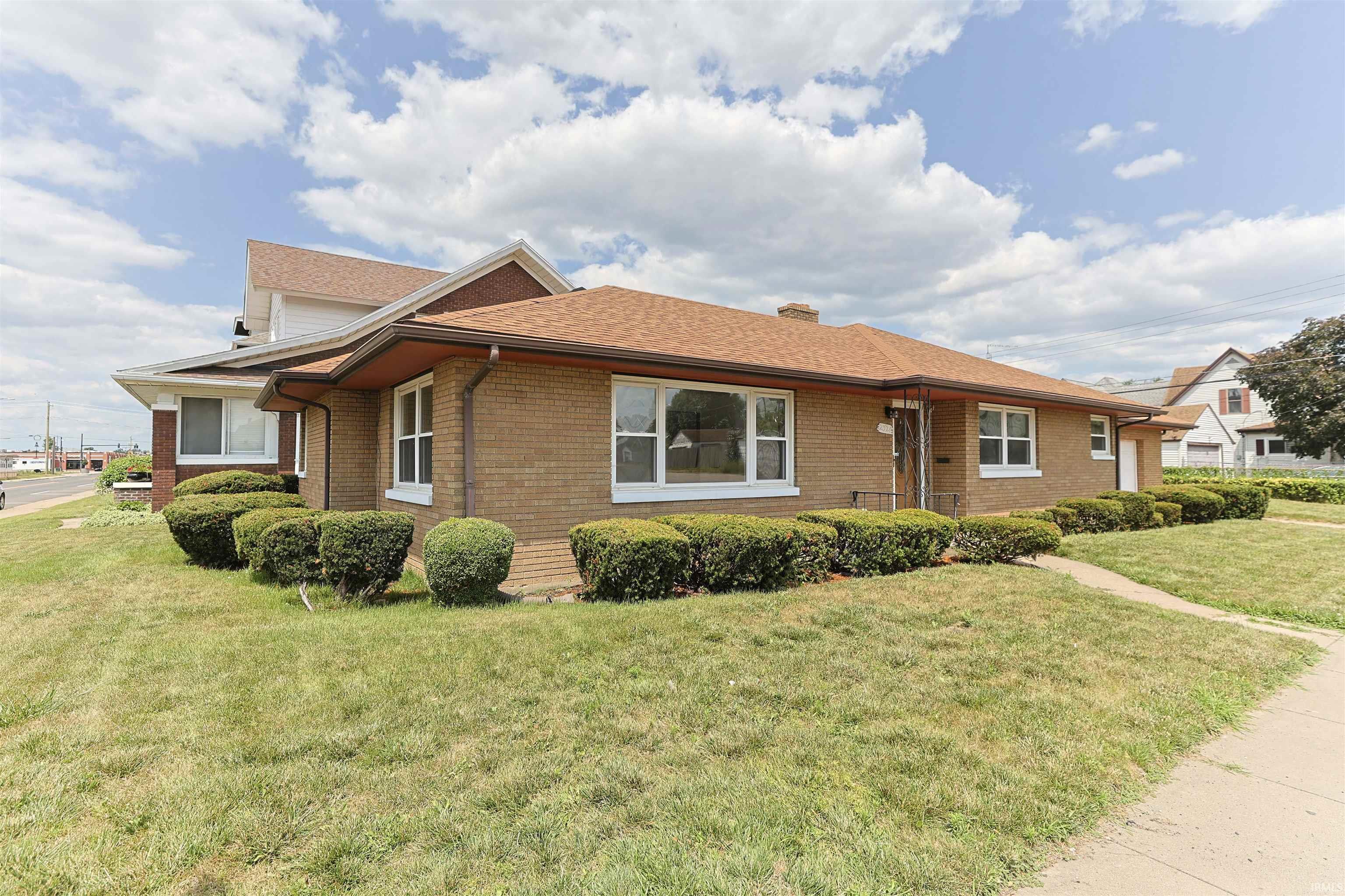 2321 Huron Street South Bend IN 46619