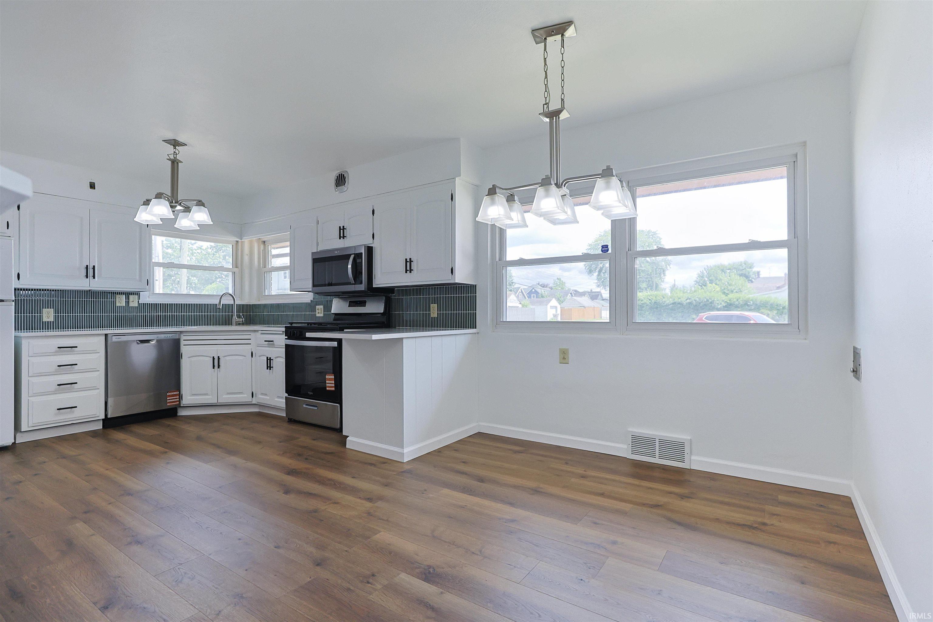 2321 Huron Street South Bend IN 46619