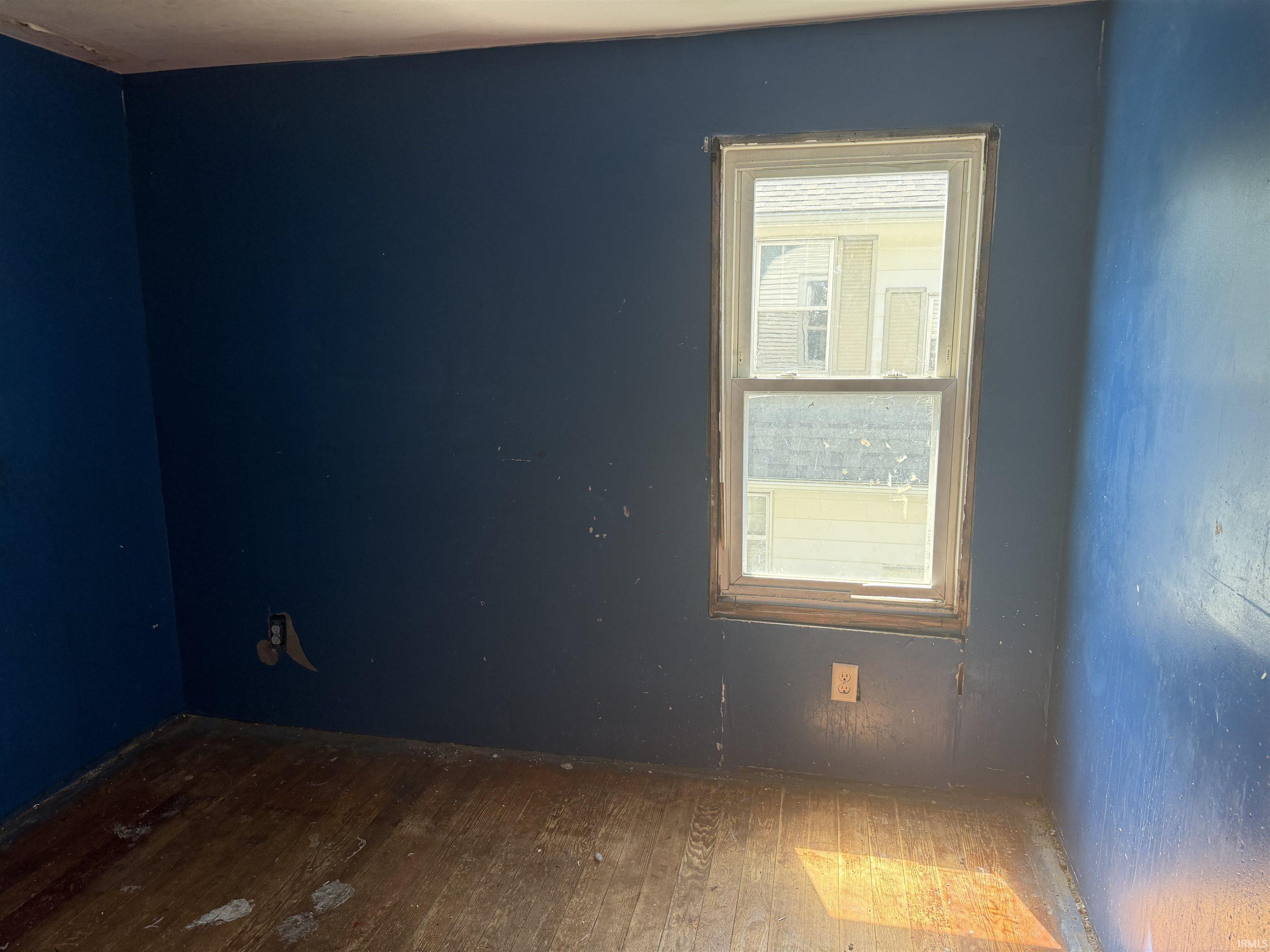 1906 Roys Avenue Elkhart IN 46516