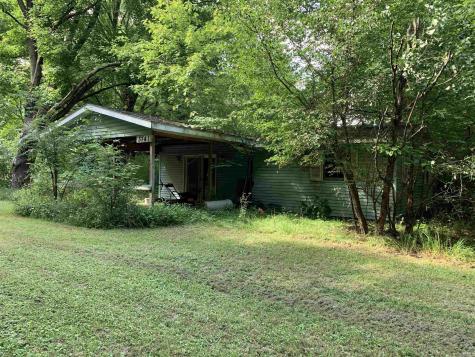 3741 N Thorn Road Walkerton IN 46574