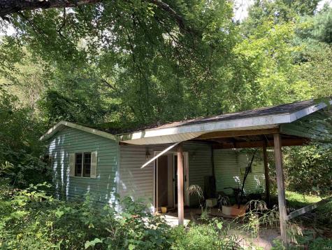 3741 N Thorn Road Walkerton IN 46574