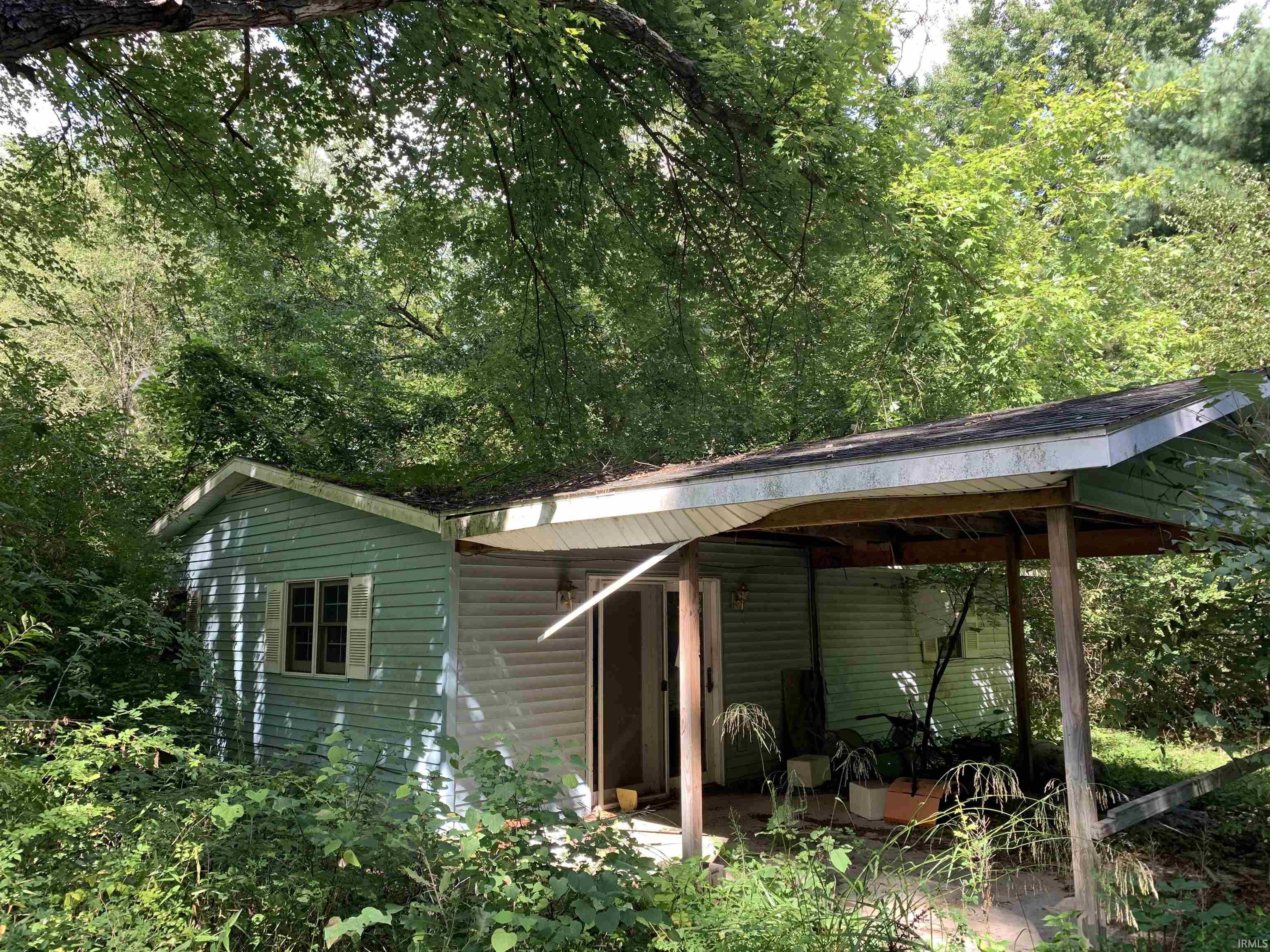3741 N Thorn Road Walkerton IN 46574