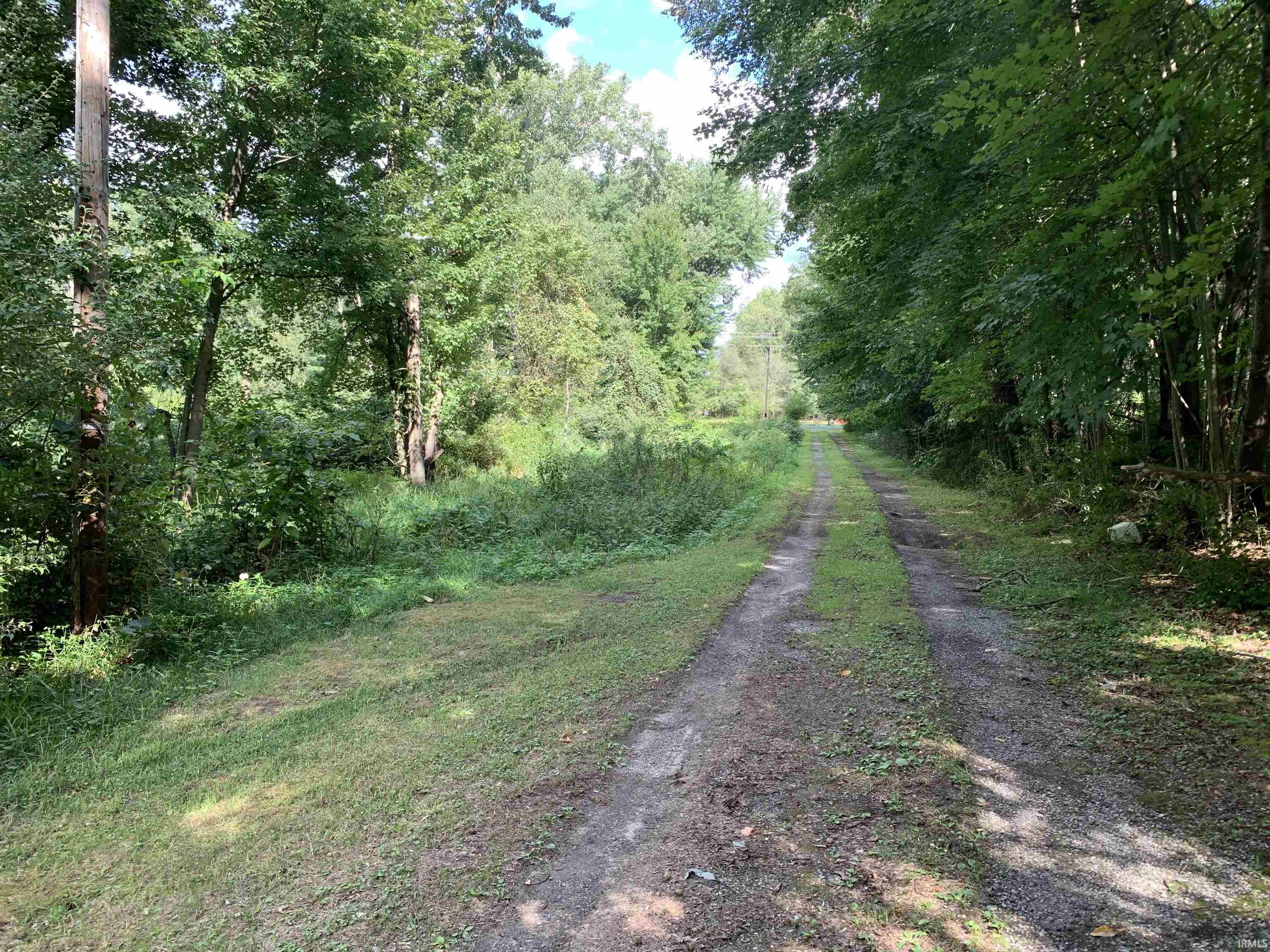 3741 N Thorn Road Walkerton IN 46574
