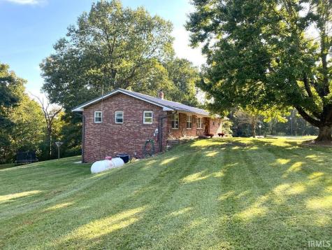 1357 S Hasler Road Bloomfield IN 47424