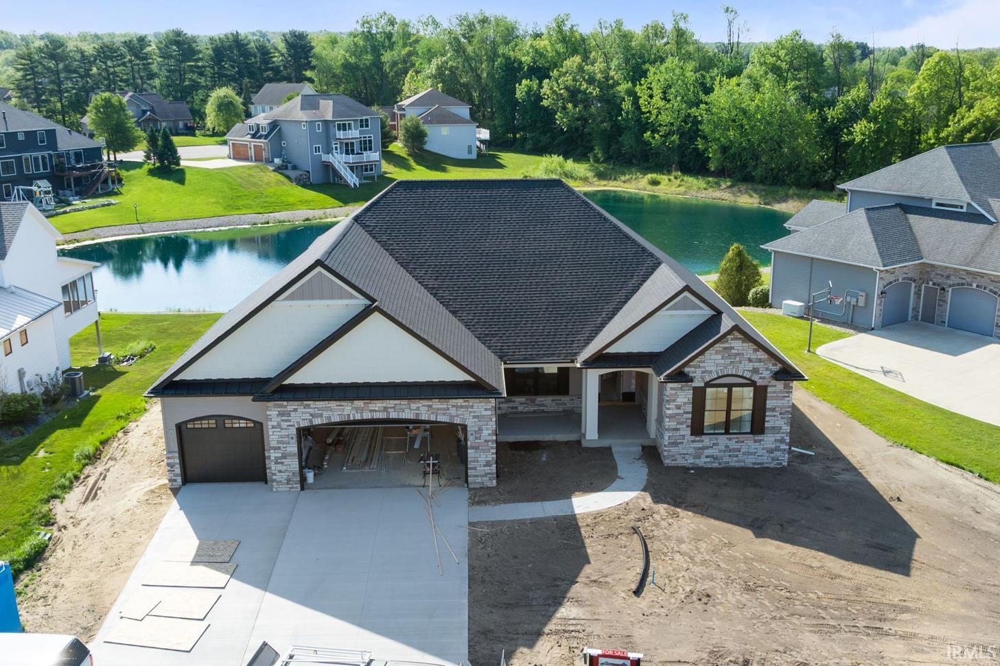 18470 Forest Glade Drive South Bend IN 46637