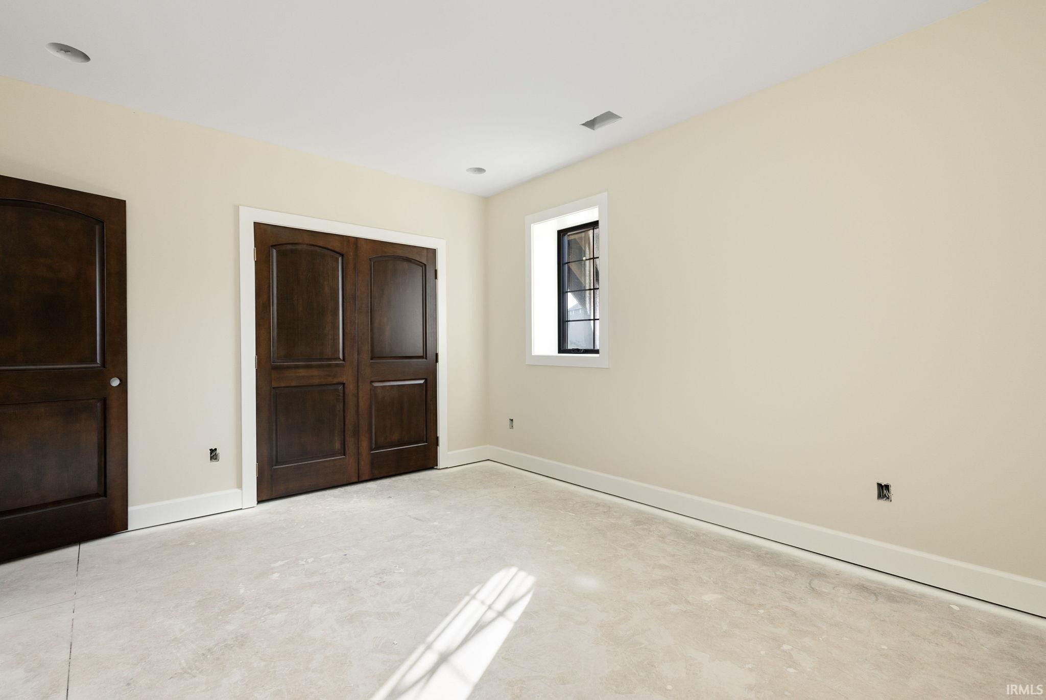 18470 Forest Glade Drive South Bend IN 46637