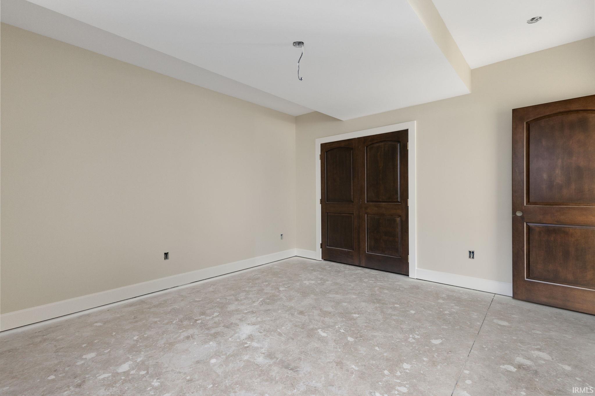 18470 Forest Glade Drive South Bend IN 46637