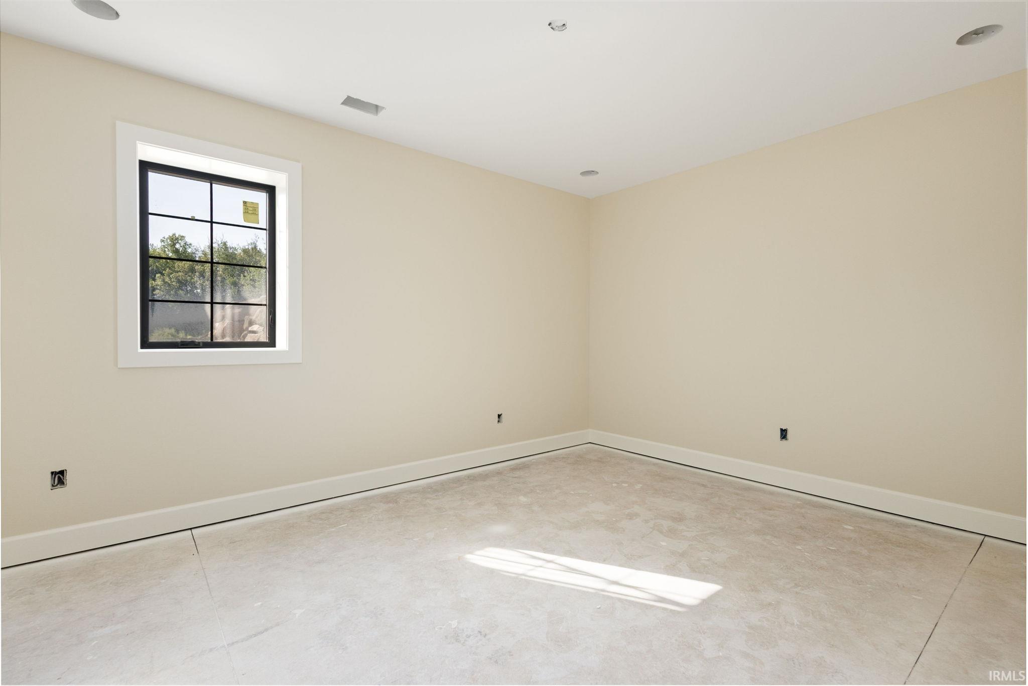 18470 Forest Glade Drive South Bend IN 46637