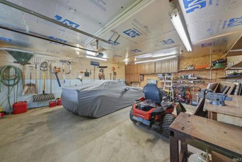 5611 Kroemer Road Fort Wayne IN 46818