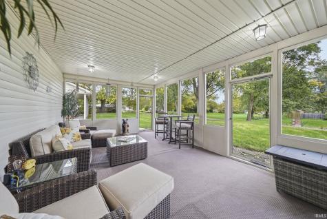 5611 Kroemer Road Fort Wayne IN 46818
