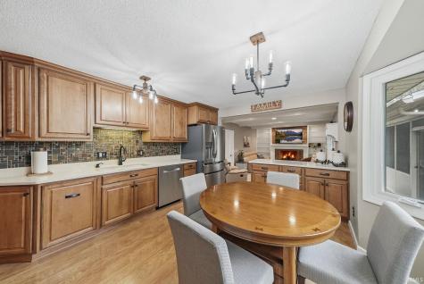 5611 Kroemer Road Fort Wayne IN 46818