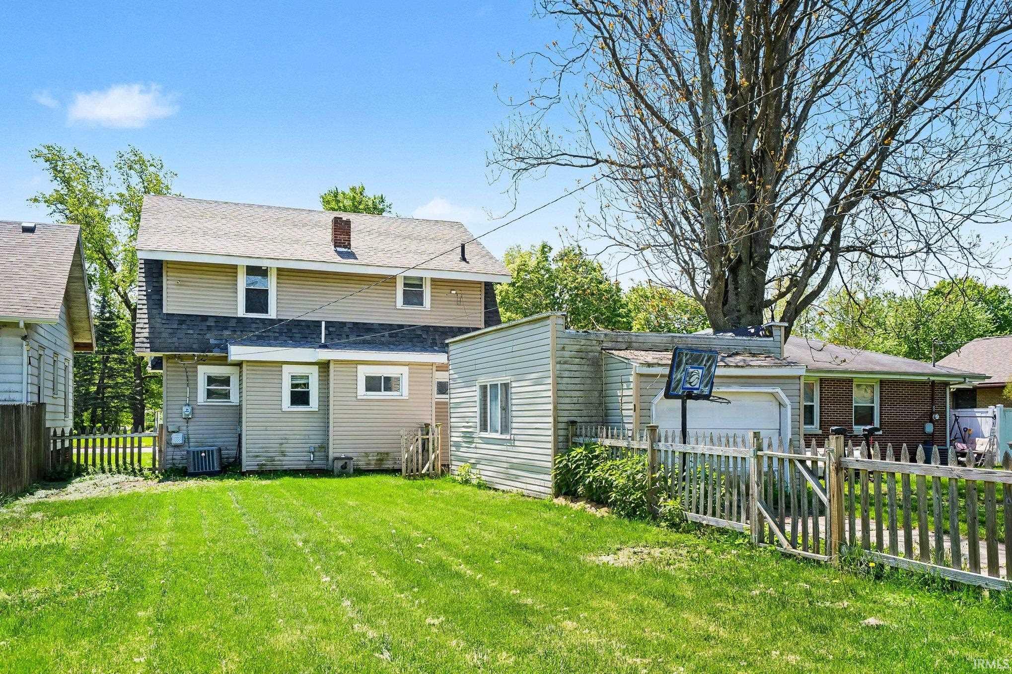 1212 W Lexington Avenue Elkhart IN 46514