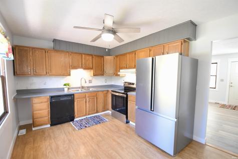 906 Hall Avenue Oolitic IN 47451