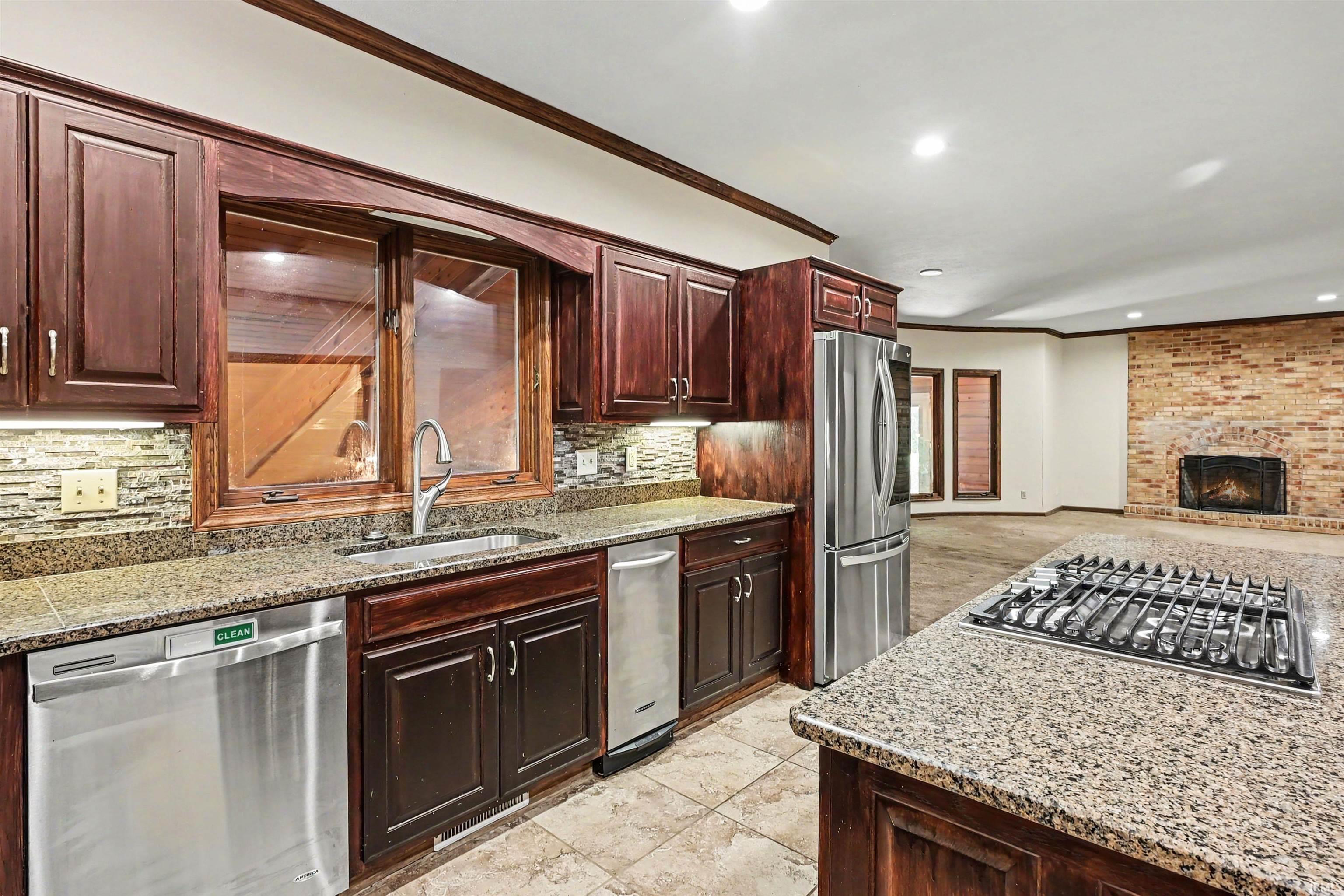51125 Midlothian Court Granger IN 46530