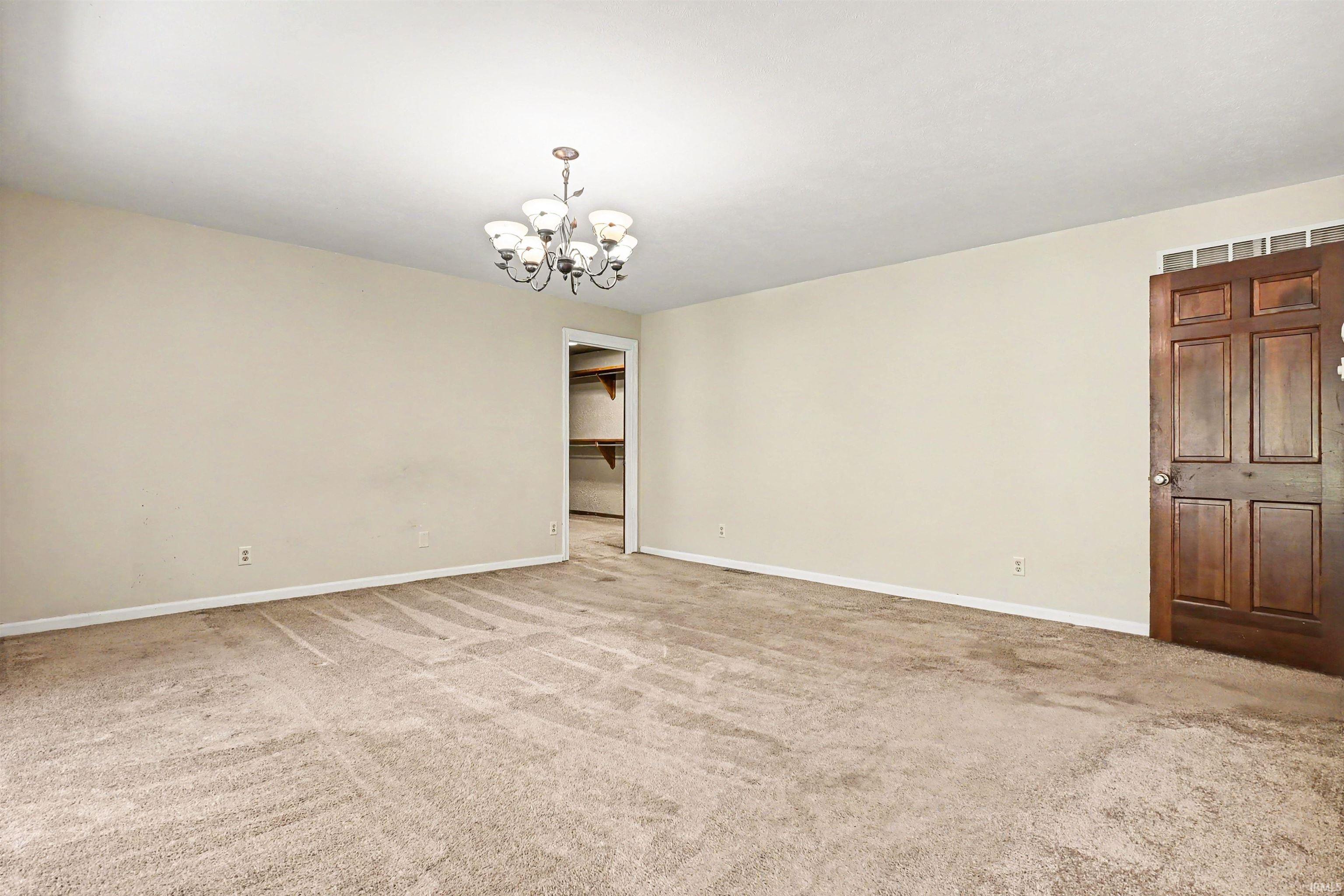 51125 Midlothian Court Granger IN 46530