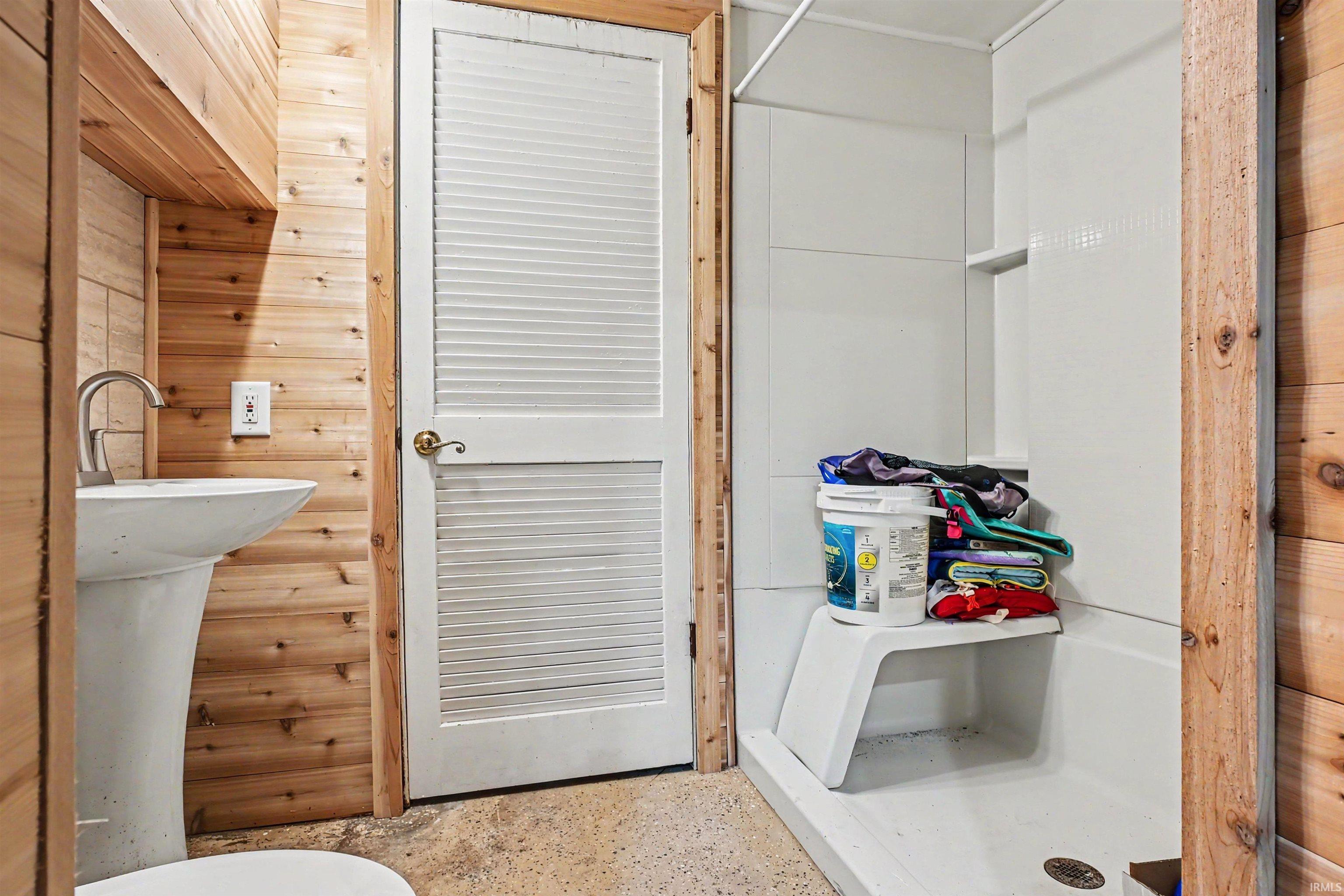 51125 Midlothian Court Granger IN 46530