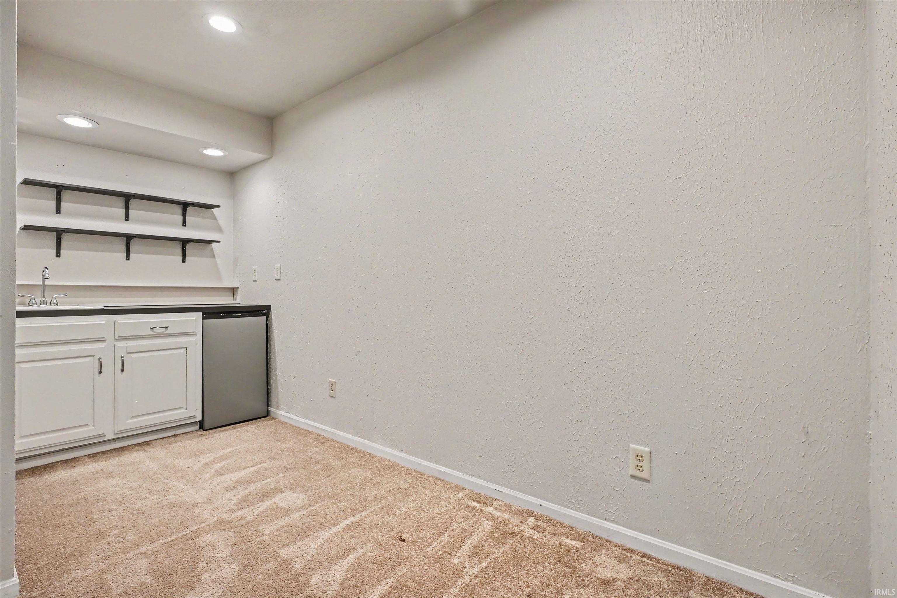 51125 Midlothian Court Granger IN 46530