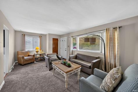 2405 Rockne Drive South Bend IN 46615
