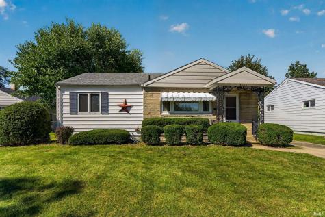 2405 Rockne Drive South Bend IN 46615