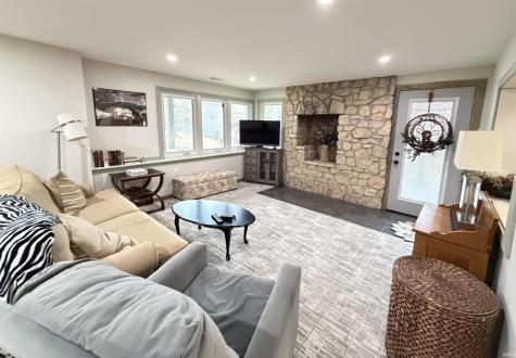 2812 W Fawkesway Drive Bloomington IN 47404