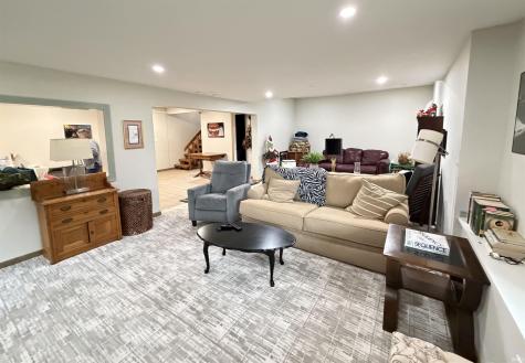2812 W Fawkesway Drive Bloomington IN 47404