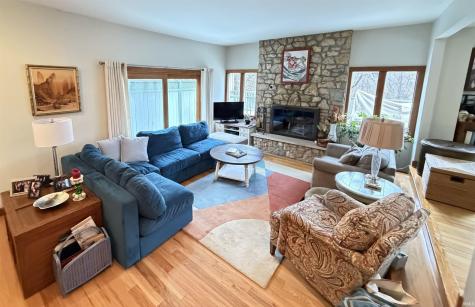 2812 W Fawkesway Drive Bloomington IN 47404