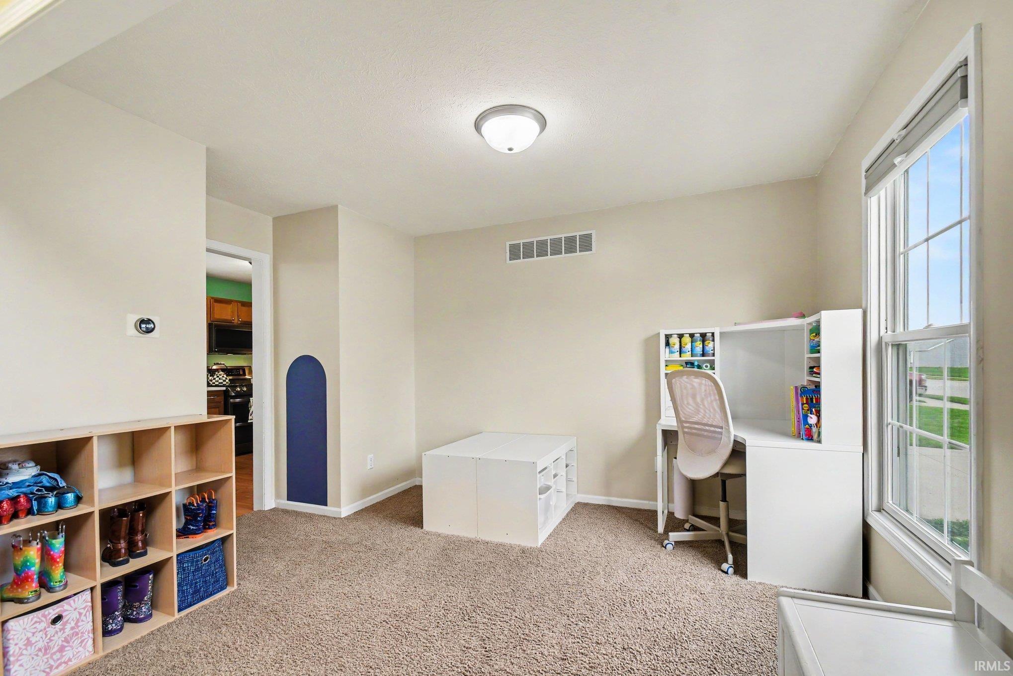 1413 Green Grass Drive Osceola IN 46561