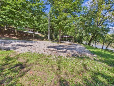 18365 Riviera Lane Shoals IN 47581