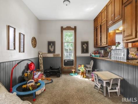 210 N Oak Street Redkey IN 47373