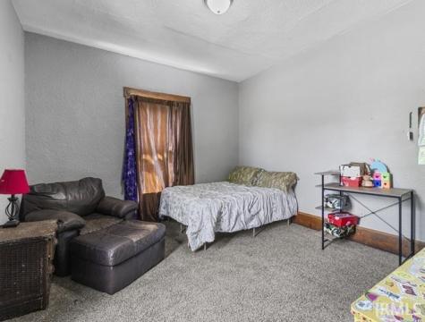 210 N Oak Street Redkey IN 47373